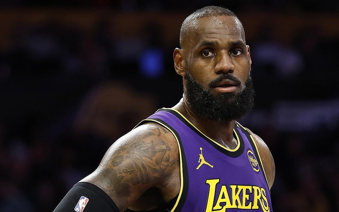 利用监狱中 利用监狱中