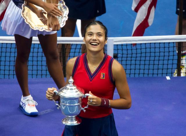 也给球迷们 也给球迷们